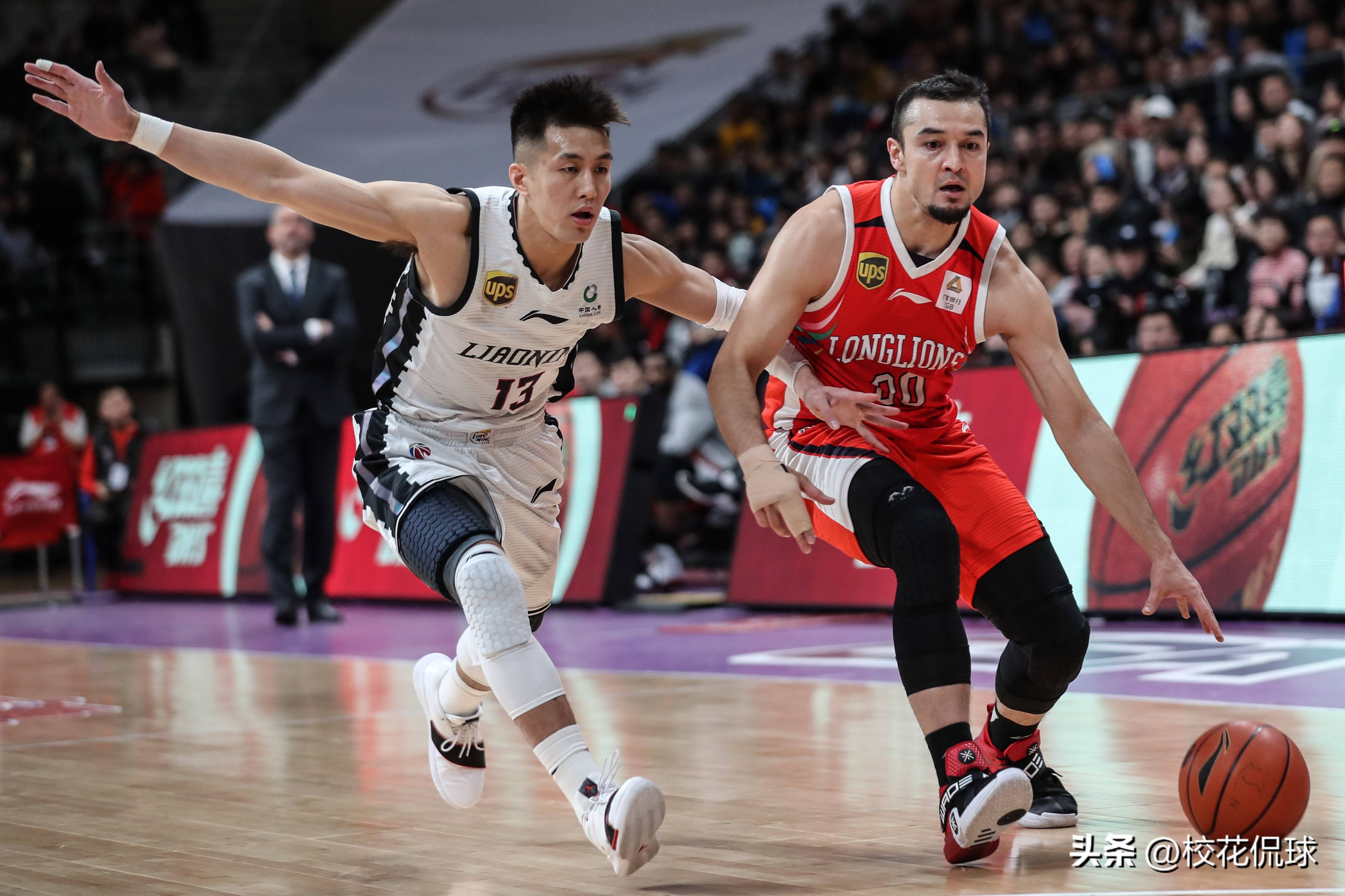 关于关键时刻犹他爵士调整名单以备CBA常规赛；主帅复盘环节打磨；态度坚定；训练强度明显提升的信息