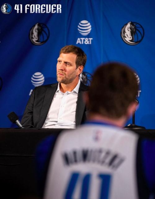 关于关键时刻犹他爵士调整名单以备CBA常规赛；主帅复盘环节打磨；态度坚定；训练强度明显提升的信息